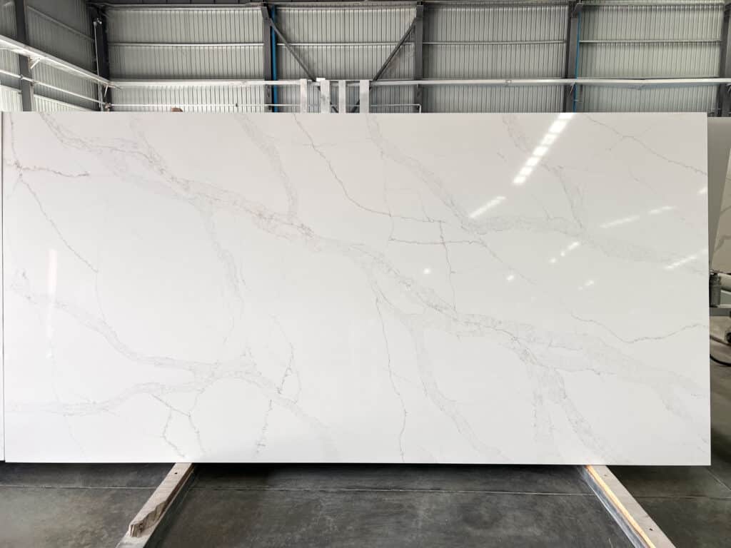 EQS 8920 Calacatta Cloud Warehouse